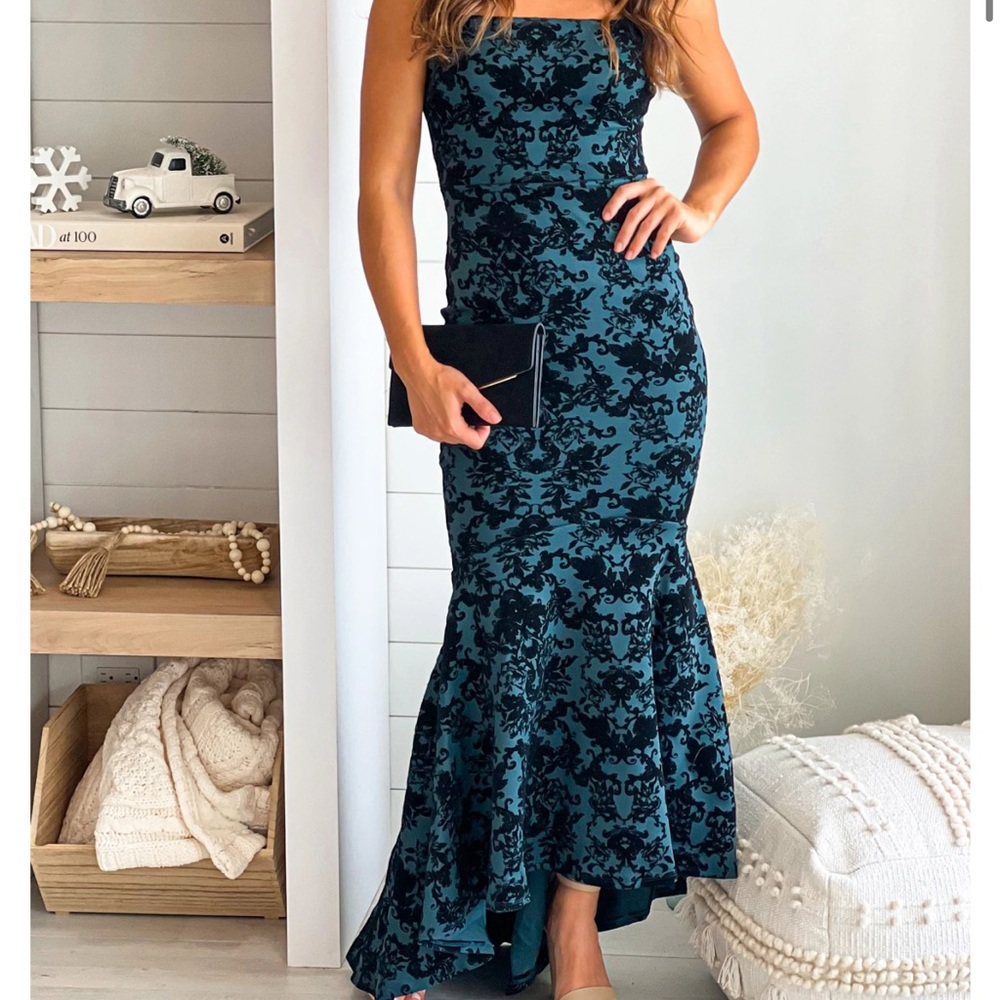 NEVER WORN SOLD OUT floral printed gown